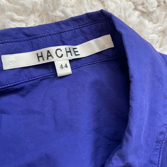 Hache Sleeveless Button Down Open Back Shirt - Picture 4 of 8